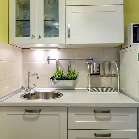 12516b Apartment Split